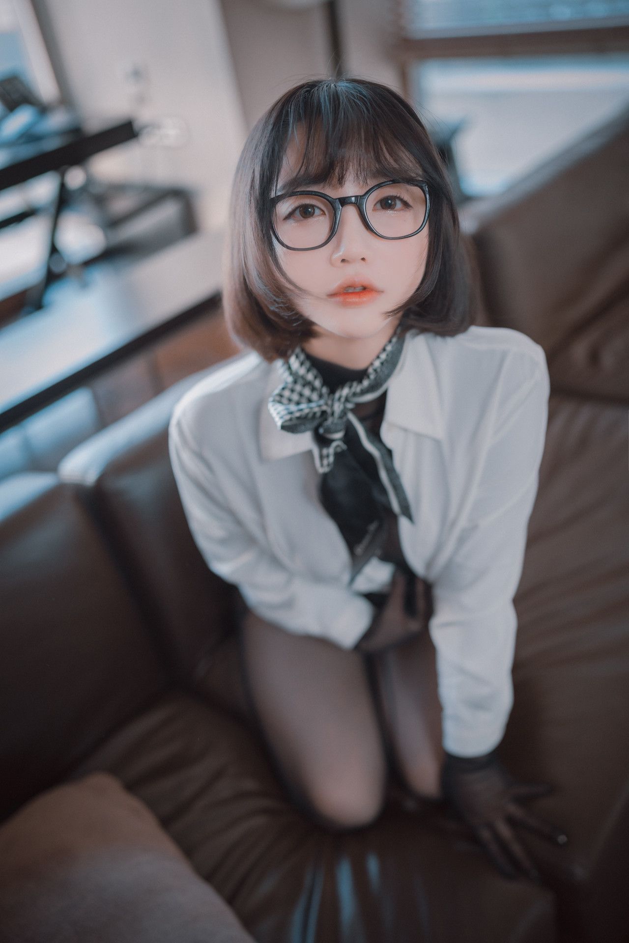 Son Yeeun Naughty Supervisor Set.01